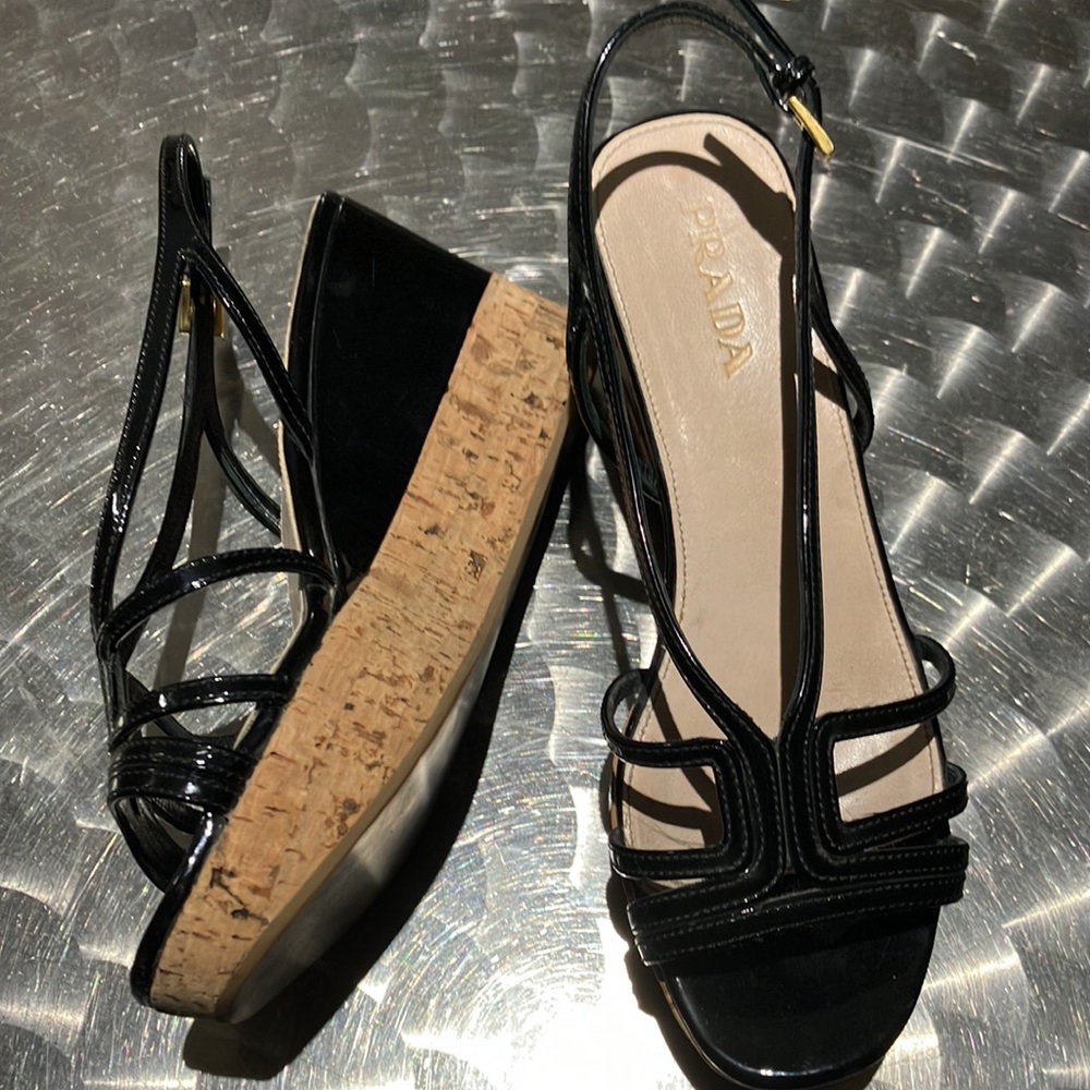 Prada black patent leather wedge sandals size 6.5 - Picture 2 of 7